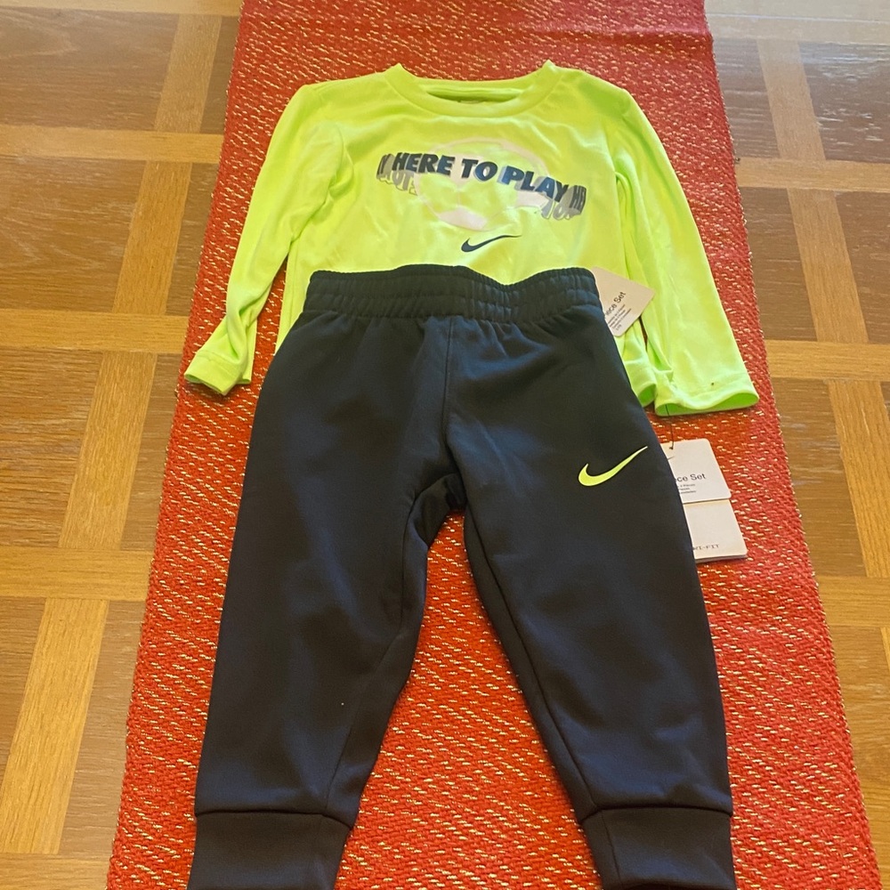 Nike Boys Neon Green and Black Jogger Set
